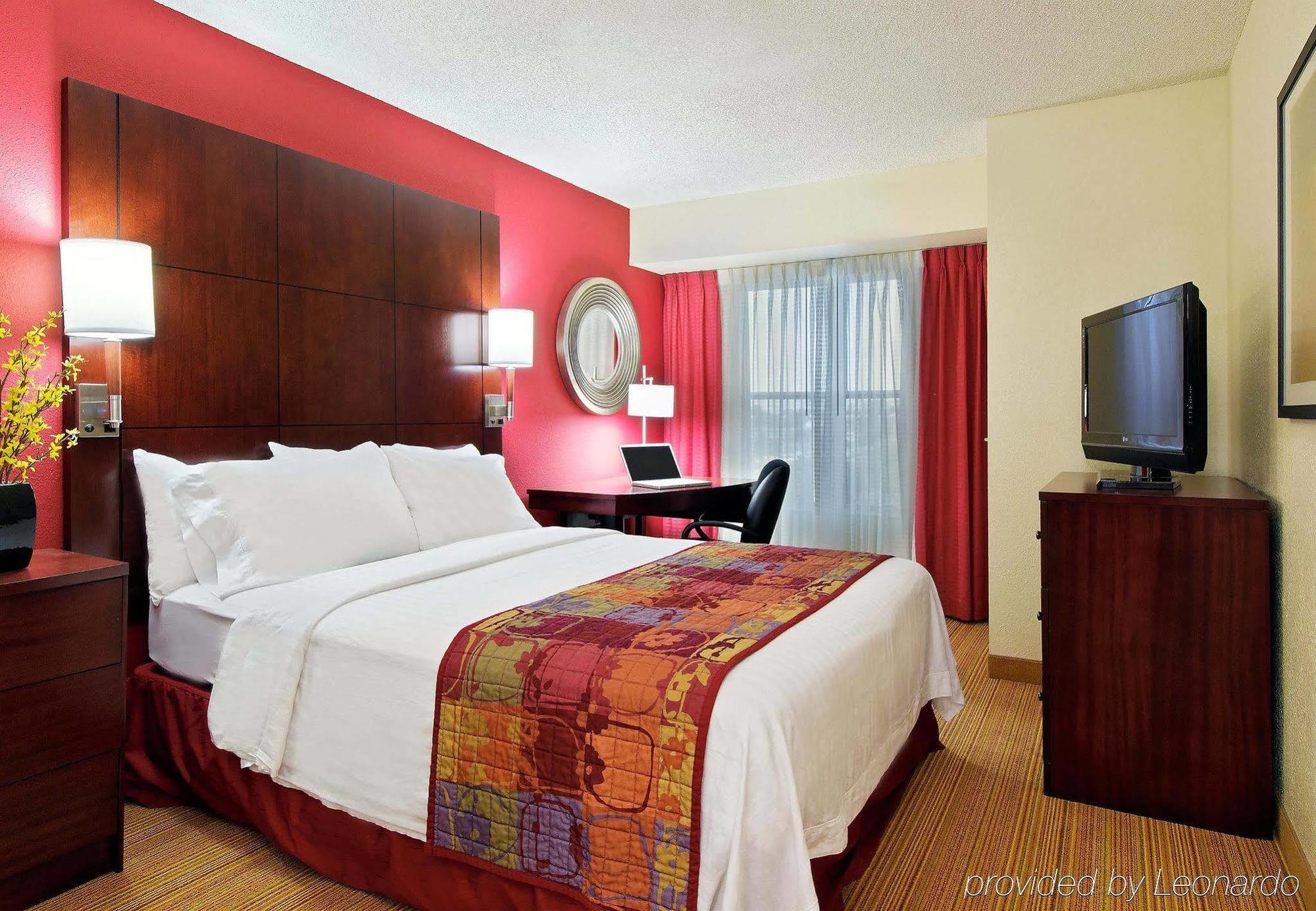 Residence Inn By Marriott Fort Myers Exterior photo