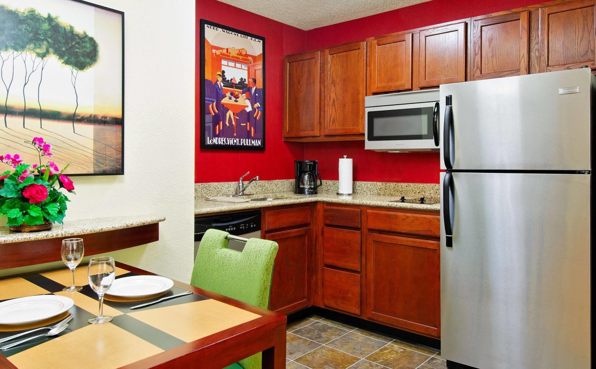Residence Inn By Marriott Fort Myers Exterior photo